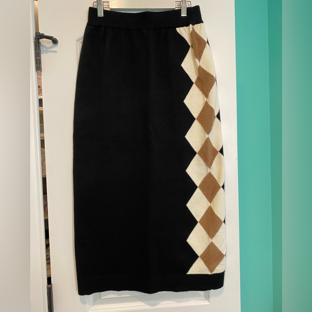 Junees Midi Skirt